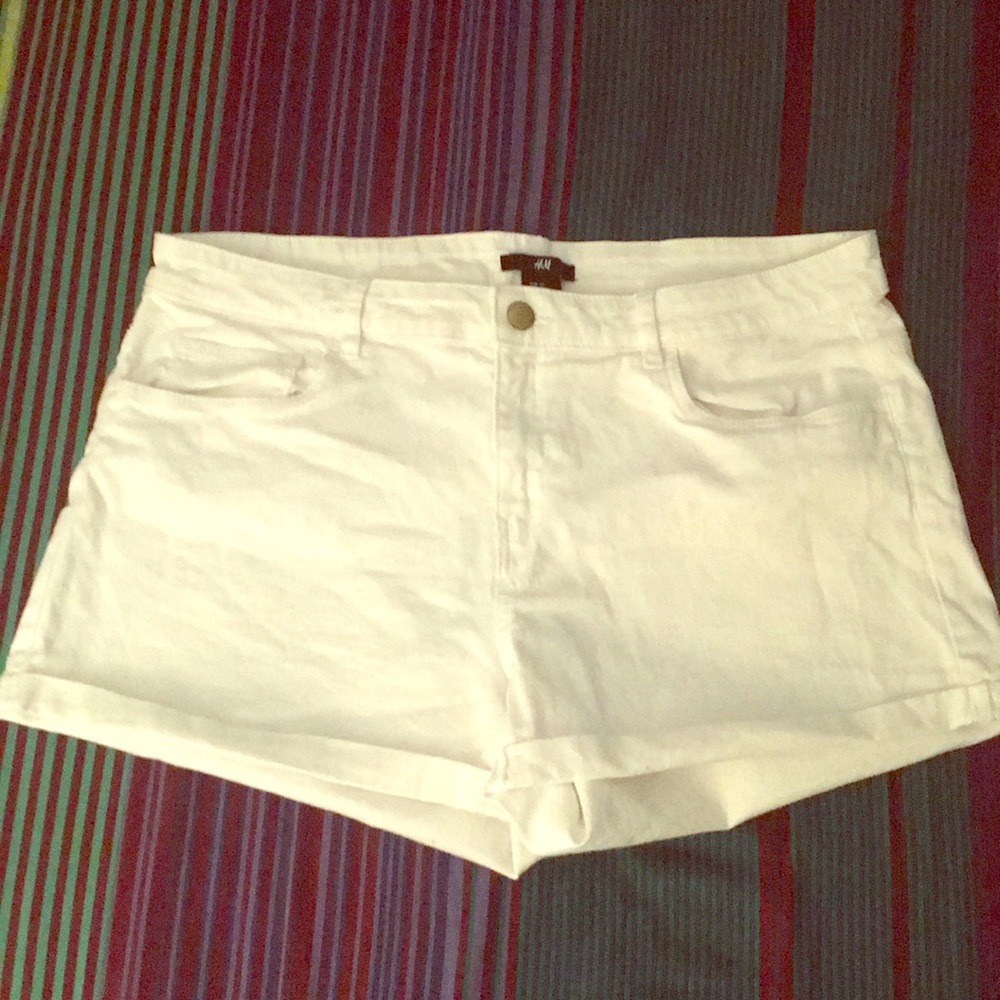 H&M white cutoff shorts